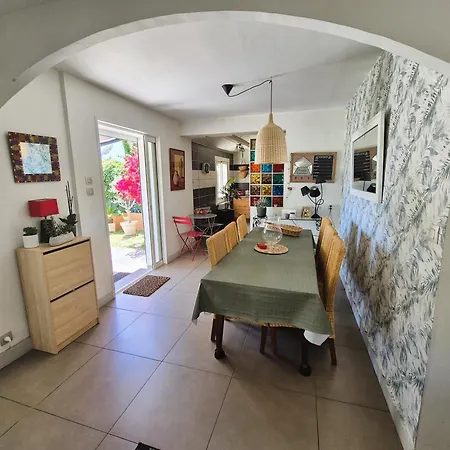 2 De Plain Pied, Climatisation, Internet Plages Et Commerces A Proximite Villa